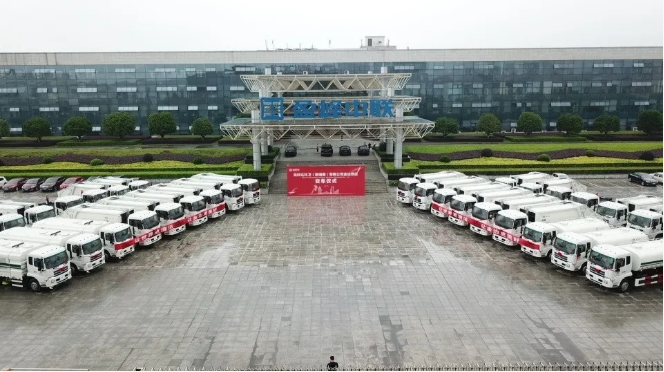 好博環(huán)境批量環(huán)衛(wèi)裝備發(fā)往柬埔寨，助力“一帶一路”建設(shè)